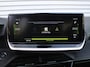 Peugeot 208 1.2 PureTech GT Pack | Stoelverwarming | Pano dak | Camera | Cruise adapt. | Dodehoek detectie | 17" LM | Navi | Clima | Leer/alcantara sportstoelen |