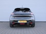 Peugeot 208 1.2 PureTech GT Pack | Stoelverwarming | Pano dak | Camera | Cruise adapt. | Dodehoek detectie | 17" LM | Navi | Clima | Leer/alcantara sportstoelen |