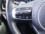 Kia Sportage 1.6 T-GDi Hybrid Dark Edition | Stuur-/stoelverwarming v+a | Camera | Elek. stoelverstelling | 18" LM | Cruise adapt. | Navi | Clima | Half leer/suède |