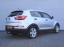 Kia Sportage 2.0 X-ecutive Plus Pack | Trekhaak | 17" LM | Parkeersensor achter | Half leer/stof | Navi Pioneer incl. Apple CarPlay/Android Auto | Cruise | Clima | Automaat |