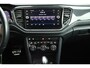 Volkswagen T-Roc 1.5 TSI 150pk DSG Sport Trekhaak Virtual cockpit Keyless Camera Stoelverwarming Navigatie