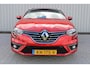 Renault Megane Estate 1.2 TCe Bose | 100% dealer onderhouden | Adaptieve cruise control | Stoelverwarming | Climate control | Climate control | Bluetooth | Trekhaak | Parkeercamera | Head-up display |
