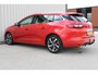 Renault Megane Estate 1.2 TCe Bose | 100% dealer onderhouden | Adaptieve cruise control | Stoelverwarming | Climate control | Climate control | Bluetooth | Trekhaak | Parkeercamera | Head-up display |