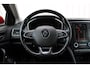 Renault Megane Estate 1.2 TCe Bose | 100% dealer onderhouden | Adaptieve cruise control | Stoelverwarming | Climate control | Climate control | Bluetooth | Trekhaak | Parkeercamera | Head-up display |