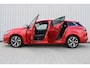 Renault Megane Estate 1.2 TCe Bose | 100% dealer onderhouden | Adaptieve cruise control | Stoelverwarming | Climate control | Climate control | Bluetooth | Trekhaak | Parkeercamera | Head-up display |