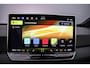Volkswagen ID.3 Pro Business 204pk Automaat Adaptive cruise control, Achteruitrijcamera, Navigatie, LED matrix koplampen, Stoelverwarming