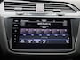Volkswagen Tiguan 1.5 TSI R-Line Business+ | Automaat  | Panorama dak | DAB | Virtual cockpit |  Navigatie | Adap. Cruise control  | Camera | Elektrische Achterklep | Climate control | Parkeer sensoren | LMV | LED |