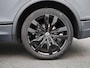 Volkswagen Tiguan 1.5 TSI R-Line Business+ | Automaat  | Panorama dak | DAB | Virtual cockpit |  Navigatie | Adap. Cruise control  | Camera | Elektrische Achterklep | Climate control | Parkeer sensoren | LMV | LED |