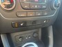 Kia Sorento 2.4 GDi Plus Pack | Trekhaak | Dealer Onderhouden | 1ste Eigenaar | Stoelverwarming | Climate Control | Cruise Control | Navigatie | 12 Maanden Bovag Garantie