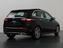 Mercedes-Benz B-klasse 180 Business Solution AMG | Panoramadak | Winter pakket | Memory stoelen | Trekhaak | Parkeercamera | Sfeerverlichting |
