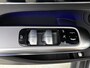 Mercedes-Benz GLC 300e 4MATIC Business Solution AMG | Advanced plus pakket | Nightpakket | Middenconsole metaalstructuur | Trekhaak | 19” vijfspaaks lichtmetalen AMG-velgen | URBAN GUARD Plus | Warmtewerend, donkergetint glas |