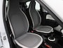 Renault Twingo 1.0 SCe Collection | LED-Dagrijverlichting | Automatische Verlichting | Airconditioning | R&GO Radio | Bluetooth | LED-Dagrijverlichting | Elektrisch Verstelbare Spiegels | Snelheidsbegrenzer