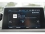 Peugeot 5008 1.2 PureTech Allure | Automaat | Panoramadak | Trekhaak | Climate Control | Cruise Control | 360* Camera | Dodehoeksensoren | Elektrisch Bedienbare Kofferklep | Apple Carplay/Android Auto |