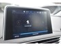 Peugeot 5008 1.2 PureTech Allure | Automaat | Panoramadak | Trekhaak | Climate Control | Cruise Control | 360* Camera | Dodehoeksensoren | Elektrisch Bedienbare Kofferklep | Apple Carplay/Android Auto |