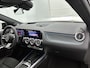 Mercedes-Benz EQA 250+ Business Solution AMG 71 kWh | Premium pakket | Nightpakket | Parkeerpakket | Panoramaschuifdak | 360° camera | Burmester Surround Sound | 19 inch tienspaaks lichtmetalen AMG-velgen | Warmtewerend, donkergetint glas |