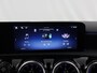 Mercedes-Benz A-klasse 180 Star Edition AMG Line | Night | Keyless go | Multispaaks | Sfeerverlichting | Stoelverwarming | Panoramadak | Achteruitrijcamera |