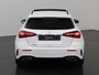 Mercedes-Benz A-klasse 180 Star Edition AMG Line | Night | Keyless go | Multispaaks | Sfeerverlichting | Stoelverwarming | Panoramadak | Achteruitrijcamera |