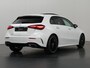Mercedes-Benz A-klasse 180 Star Edition AMG Line | Night | Keyless go | Multispaaks | Sfeerverlichting | Stoelverwarming | Panoramadak | Achteruitrijcamera |