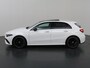 Mercedes-Benz A-klasse 180 Star Edition AMG Line | Night | Keyless go | Multispaaks | Sfeerverlichting | Stoelverwarming | Panoramadak | Achteruitrijcamera |
