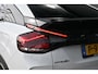 Citroën E-C4 Shine 50kWh 89,3%SOH! 3 Fase | Schuif-/Kanteldak | Navigatie | HUD | Achteruitrijcamera | Apple Carplay & Android Auto | !!