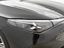 Mercedes-Benz CLA 200 Business Solution Luxury 58 kWh | Advanced Plus pakket | Winterpakket | Rijassistentiepakket Plus | Warmtewerend, donkergetint glas | Massagefunctie | Sierdelen openporig bruin eikenhout met aluminium lijnen | Vast panoramadak |