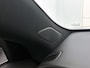 Mercedes-Benz CLA 200 Business Solution Luxury 58 kWh | Advanced Plus pakket | Winterpakket | Rijassistentiepakket Plus | Warmtewerend, donkergetint glas | Massagefunctie | Sierdelen openporig bruin eikenhout met aluminium lijnen | Vast panoramadak |