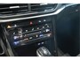 Volkswagen T-Roc 1.5 TSI 2X R-LINE Black Style navi cruise 18 inch 150 pk !!