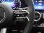 Mercedes-Benz B-klasse 180 Star Edition AMG Line | Trekhaak | Panoramadak-schuifdak | Stuurverwarming | Sfeerverlichting