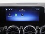 Mercedes-Benz B-klasse 180 Star Edition AMG Line | Trekhaak | Panoramadak-schuifdak | Stuurverwarming | Sfeerverlichting