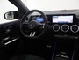 Mercedes-Benz B-klasse 180 Star Edition AMG Line | Trekhaak | Panoramadak-schuifdak | Stuurverwarming | Sfeerverlichting
