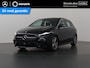 Mercedes-Benz B-klasse 180 Star Edition AMG Line | Trekhaak | Panoramadak-schuifdak | Stuurverwarming | Sfeerverlichting