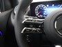 Mercedes-Benz B-klasse 180 Star Edition AMG Line | Trekhaak | Panoramadak-schuifdak | Stuurverwarming | Sfeerverlichting