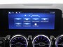 Mercedes-Benz B-klasse 180 Star Edition AMG Line | Trekhaak | Panoramadak-schuifdak | Stuurverwarming | Sfeerverlichting