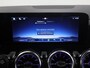 Mercedes-Benz B-klasse 180 Star Edition AMG Line | Trekhaak | Panoramadak-schuifdak | Stuurverwarming | Sfeerverlichting