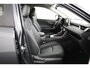 Toyota RAV4 2.5 Hybrid TeamNL | Leder bekleding | Trekhaak | stoelverwarming | Apple Carplay/Android Auto |