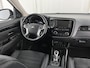 Mitsubishi Outlander 2.0 PHEV Business Edition (Plug-In) Aut. *LEATHER-MICROFIBRE | NAVI-FULLMAP | CAMERA | KEYLESS | HEATED-SPORTSEATS | PRIVACY-GLASS | SHIFTPADDLES | ECC | CRUISE | TOWBAR | 16''ALU*