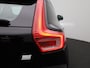 Volvo XC40 1.5 T4 Recharge Inscription | APPLE CARPLAY | ANDROID AUTO | HALF-LEDER BEKLEDING | HARMAN / KARDON | ELEKTRISCHE ACHTERKLEP | ACHTERUITRIJCAMERA | STOELVERWARMING | STUURWIELVERWARMING | NAVIGATIE | LICHTMETALEN VELGEN |