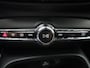 Volvo XC40 1.5 T4 Recharge Inscription | APPLE CARPLAY | ANDROID AUTO | HALF-LEDER BEKLEDING | HARMAN / KARDON | ELEKTRISCHE ACHTERKLEP | ACHTERUITRIJCAMERA | STOELVERWARMING | STUURWIELVERWARMING | NAVIGATIE | LICHTMETALEN VELGEN |