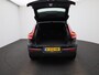 Volvo XC40 1.5 T4 Recharge Inscription | APPLE CARPLAY | ANDROID AUTO | HALF-LEDER BEKLEDING | HARMAN / KARDON | ELEKTRISCHE ACHTERKLEP | ACHTERUITRIJCAMERA | STOELVERWARMING | STUURWIELVERWARMING | NAVIGATIE | LICHTMETALEN VELGEN |