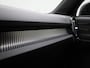 Volvo XC40 1.5 T4 Recharge Inscription | APPLE CARPLAY | ANDROID AUTO | HALF-LEDER BEKLEDING | HARMAN / KARDON | ELEKTRISCHE ACHTERKLEP | ACHTERUITRIJCAMERA | STOELVERWARMING | STUURWIELVERWARMING | NAVIGATIE | LICHTMETALEN VELGEN |