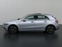 Mercedes-Benz A-klasse 250 e Star Edition Luxury Line 250 e Star Edition Luxury Line | Panoramadak | Trekhaak | Multibeam LED | Draadloos opladen voor Smartphone |