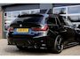 BMW 3-Serie 330 330e Touring M Sport | Maxton | ACC | Trekhaak | Stoelverwarming | Widescreen | 18' Inch |