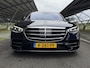Mercedes-Benz S-klasse 580 e 4MATIC Lang AMG Line | Panoramadak | Achterasbesturing | Burmester | Head-up display | Digital light | Rijassistentiepakket | Nappaleder |