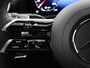 Mercedes-Benz A-klasse 180 Star Edition AMG Line | Night | Multispaaks velgen | Panoramasdak | Achteruitrijcamera | Sfeerverlichting | Keyless go |