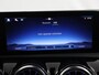 Mercedes-Benz A-klasse 180 Star Edition AMG Line | Night | Multispaaks velgen | Panoramasdak | Achteruitrijcamera | Sfeerverlichting | Keyless go |