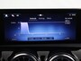 Mercedes-Benz A-klasse 180 Star Edition AMG Line | Night | Multispaaks velgen | Panoramasdak | Achteruitrijcamera | Sfeerverlichting | Keyless go |