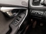 Volvo V40 Cross Country 1.6 T4 Sport 179Pk (NAVIGATIE, CLIMATE, TREKHAAK, SPORTSTOELEN, PARKEERSENSOREN, CRUISE, NIEUWSTAAT)