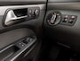 Volkswagen Touran 1.2 TSI Sport 7 Persoons (NAVIGATIE, CLIMATE, GETINT GLAS, SPORTSTOELEN, PARKEERSENSOREN, CRUISE, NIEUWE APK, NIEUWSTAAT)