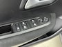 Peugeot 208 75pk Active Pack | Navigatie | 16inch Velgen | Airco | Carplay | Inklapbare Buitenspiegels | Parkeersensoren Achter