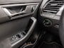 Skoda Fabia Combi 1.2 TSI Sport (APPLE CARPLAY, NAVIGATIE, CLIMATE, STOELVERWARMING, SPORTSTOELEN, PARKEERSENSOREN, CRUISE, GETINT GLAS, NIEUWSTAAT)
